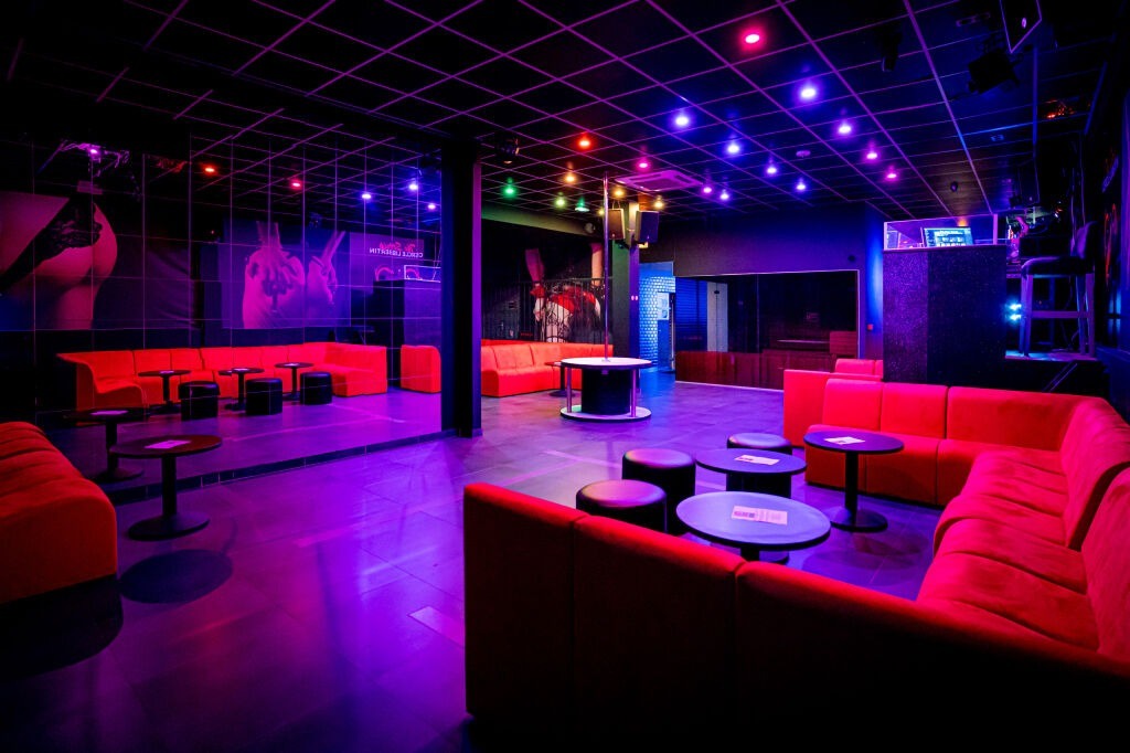 The Strip - Swinger Club in Saint Ouen L Aumone, France