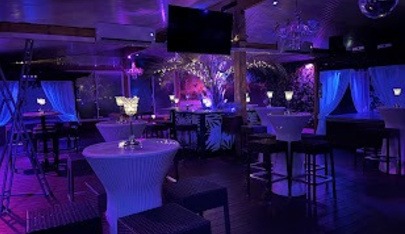 La Plage - Swinger Club in Sauvagnon, France