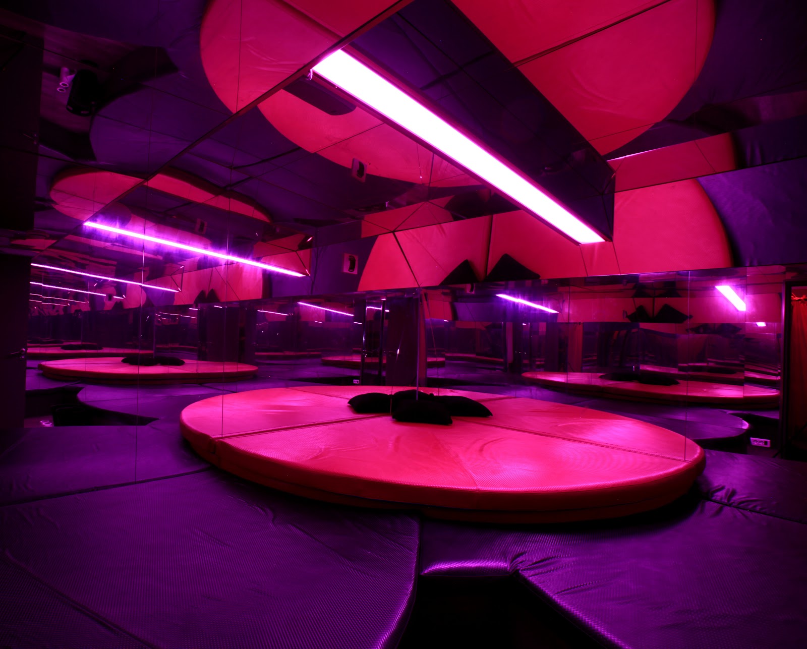 360 Club - Fkk in Toulouse, France