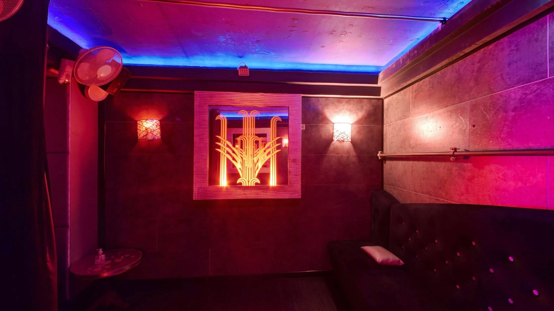 Le Pink Palace - Nightclub in Toulouse, France
