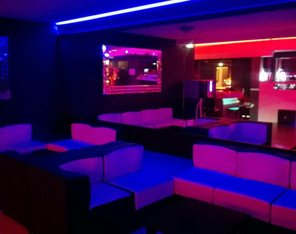 Le Privé - Swinger Club in Toulouse, France