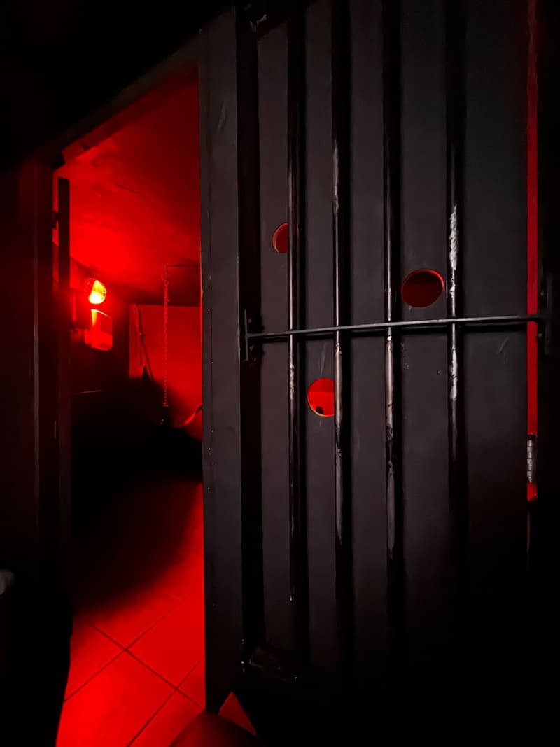 Red Cruising - L'ultime Sex Club - Swinger Club in Toulouse, France