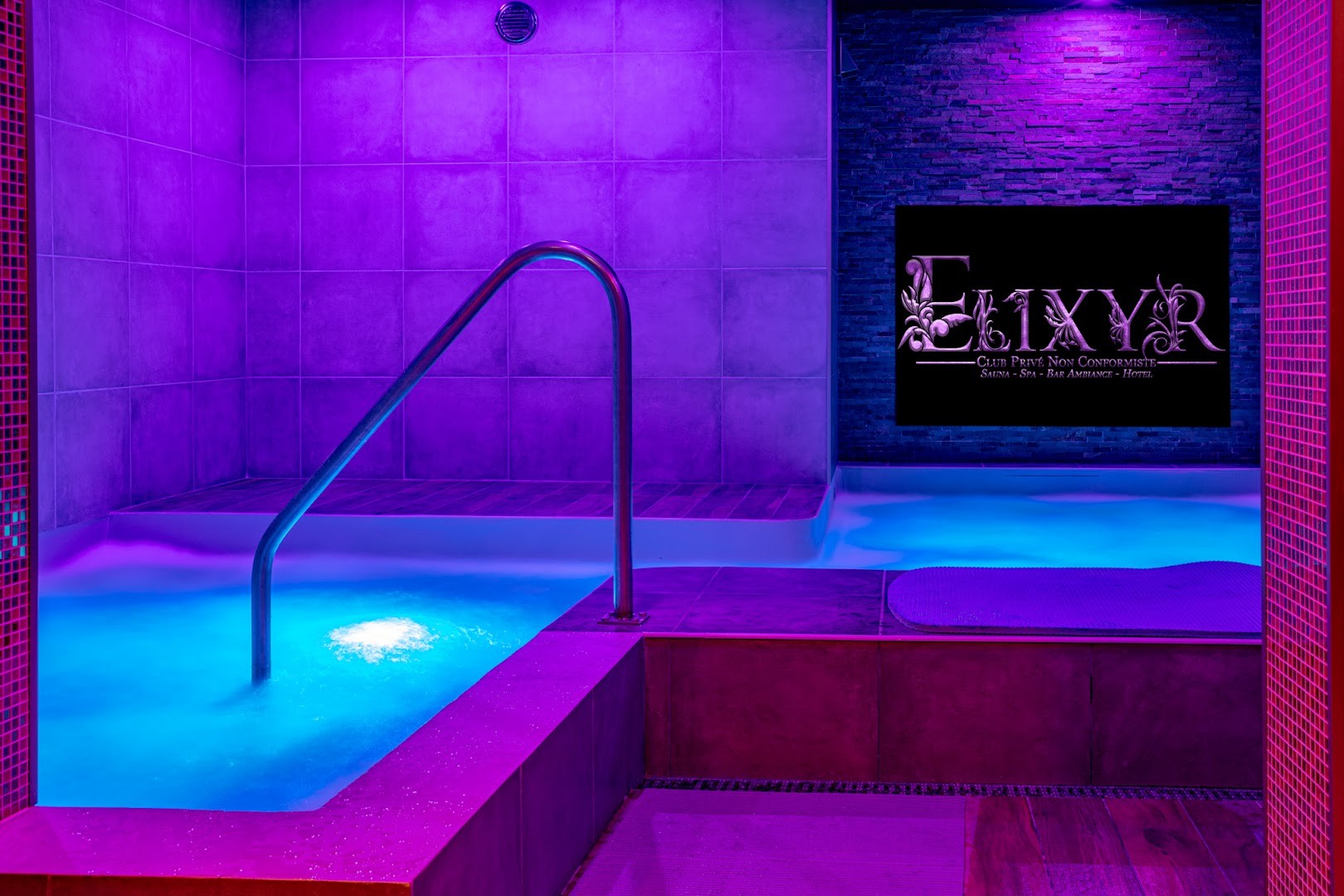 Elixyr Club Libertin - Swinger Club in Vergne, France