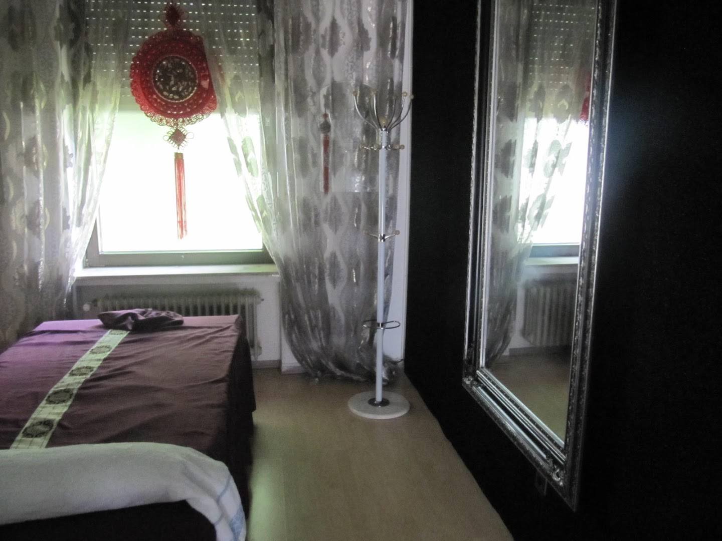Chinesische Massage Gesundheitsgarten - Erotic Massage in Aachen, Germany