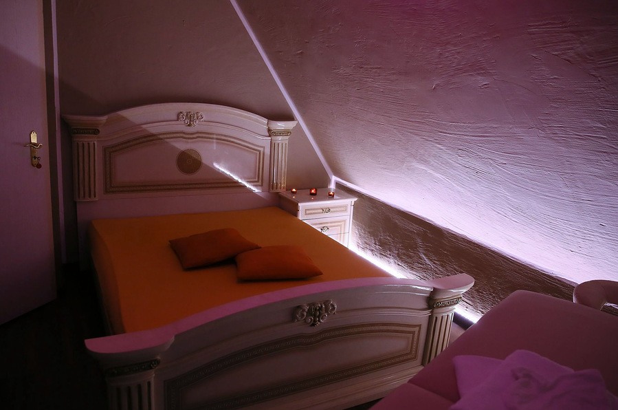 Erotik Palast Augsburg - Erotic Massage in Augsburg, Germany