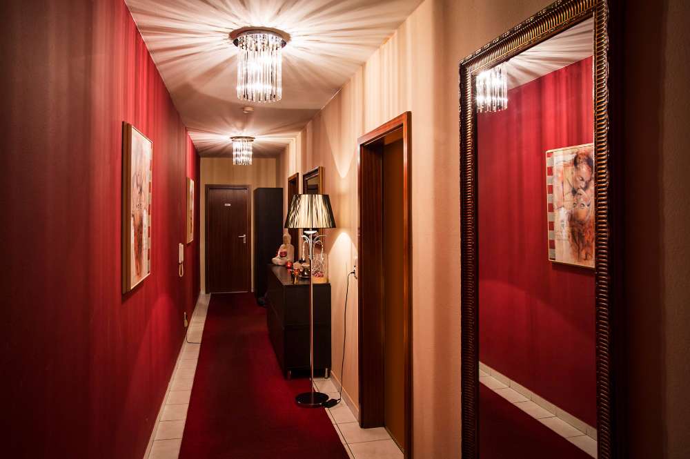 Oase Der Sinne - Erotic Massage in Augsburg, Germany