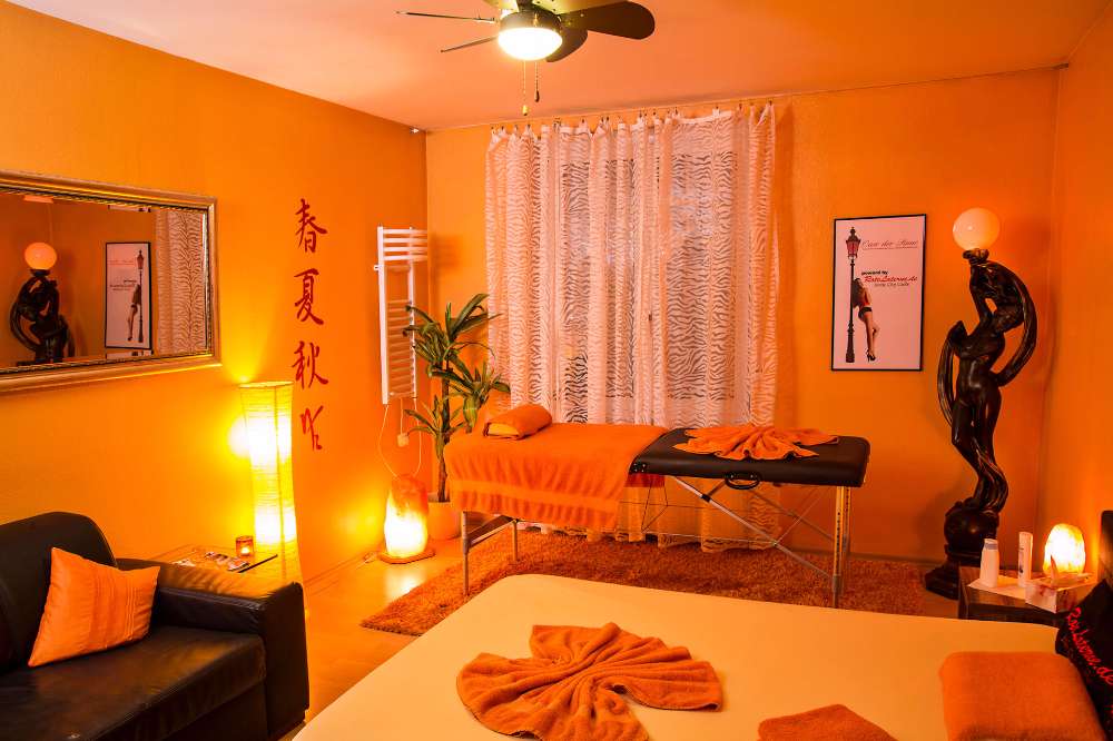 Oase Der Sinne - Erotic Massage in Augsburg, Germany