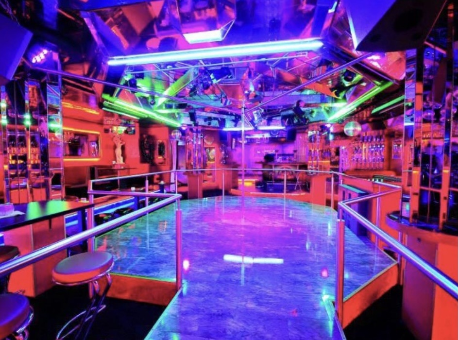 Golden Girls Tabledance Nightclub - Nightclub in Augsburg, Germany