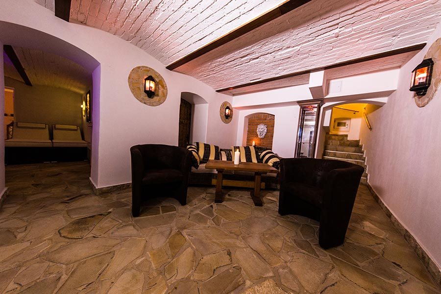 Privatclub Majorshaus - Brothel in Bad Konig, Germany