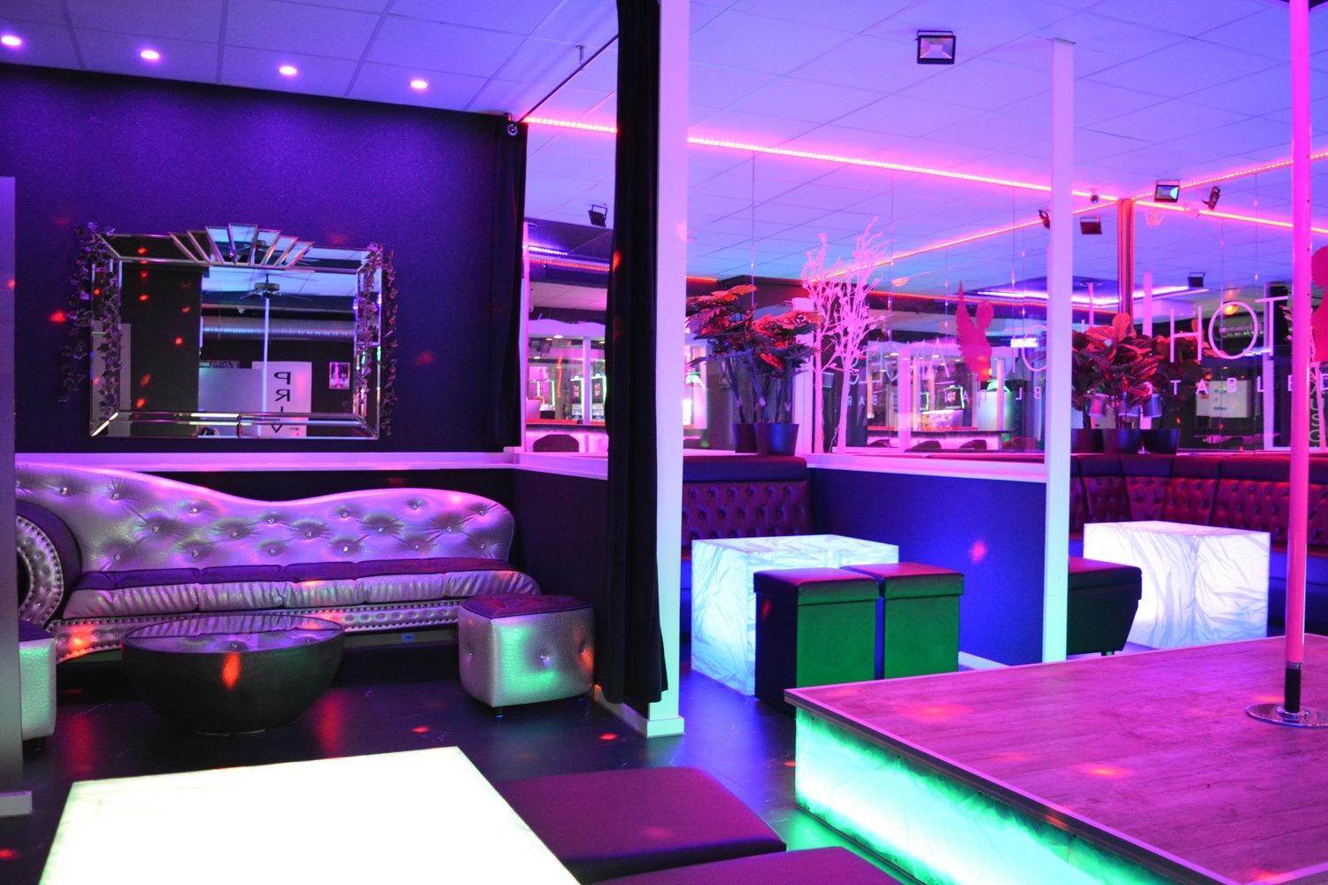 Hot Angels - Tabledance Bar - Nightclub in Bamberg, Germany