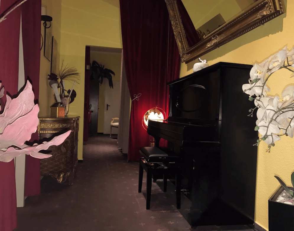 Bordell Salon Prestige - Brothel in Berlin, Germany