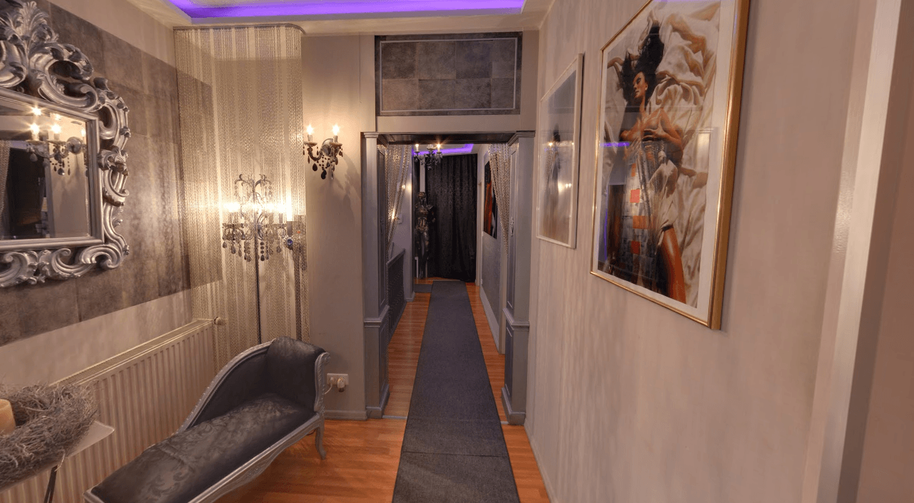 Ginas Tango Rosa - Brothel in Berlin, Germany