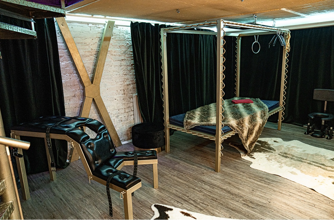 The Fetish Institute - Brothel in Berlin, Germany