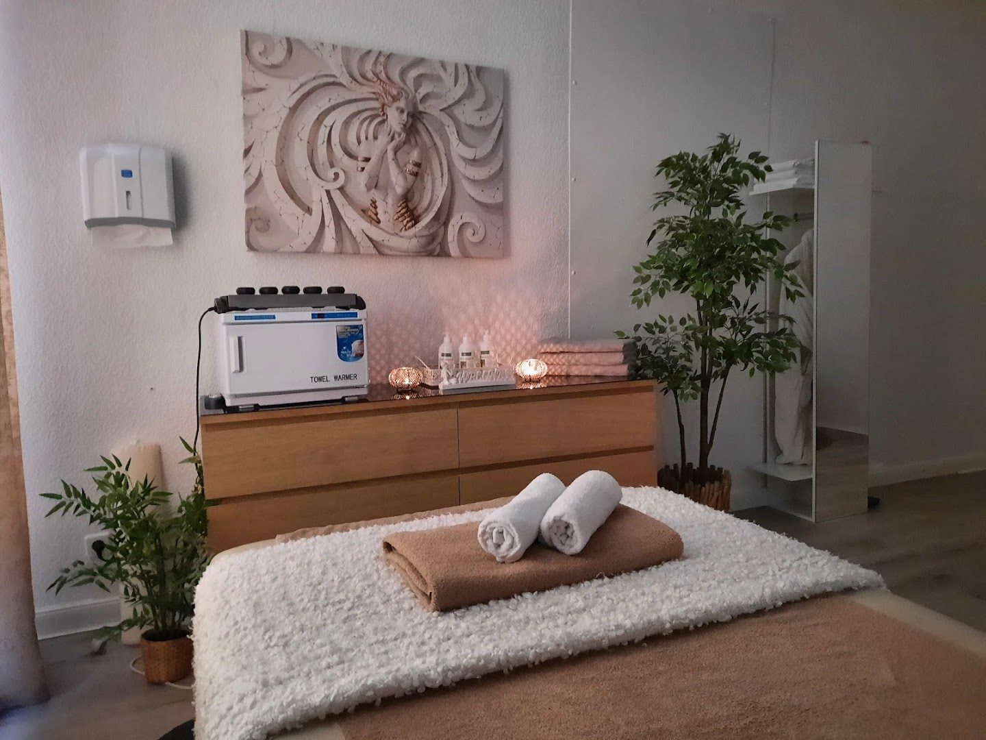 Ameliya - Erotische Massagen & Wellness - Erotic Massage in Berlin, Germany