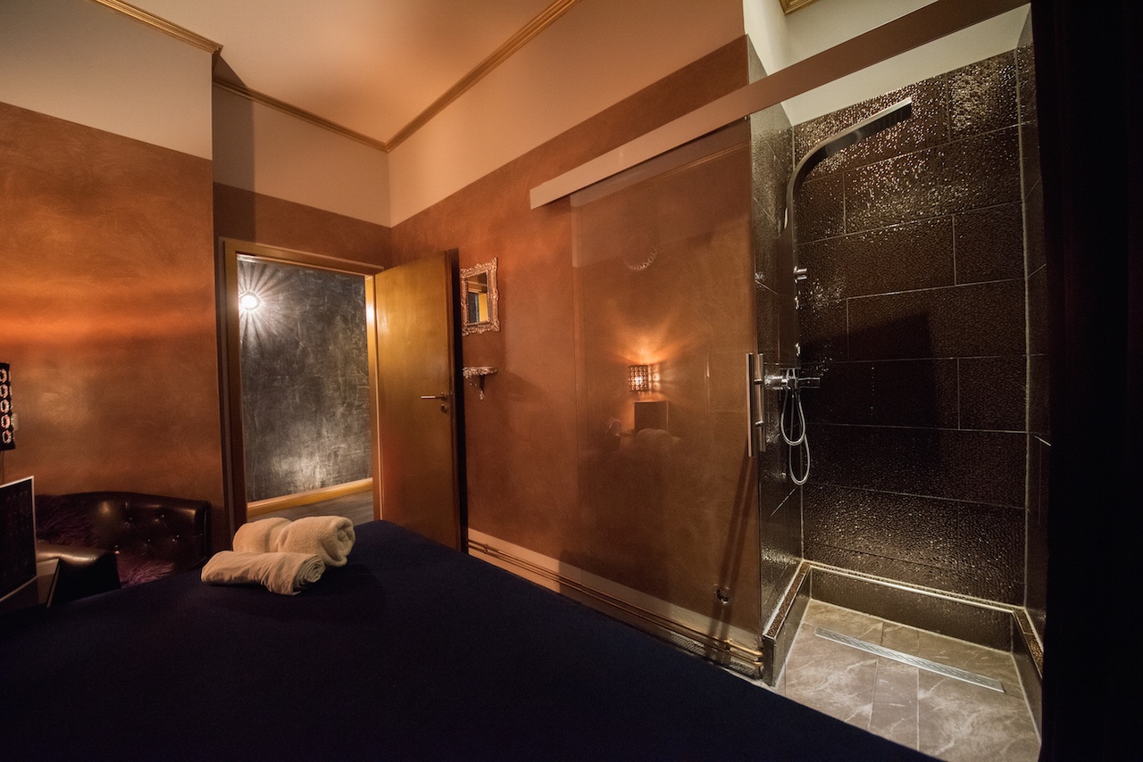 Angelhands Gmbh - Erotic Massage in Berlin, Germany