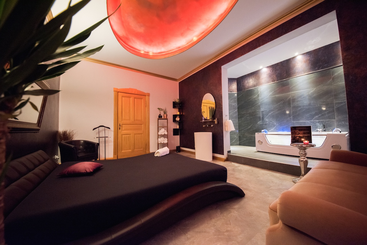 Angelhands Gmbh - Erotic Massage in Berlin, Germany