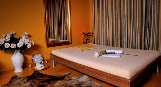 Aphrodite Massagen - Erotic Massage in Berlin, Germany
