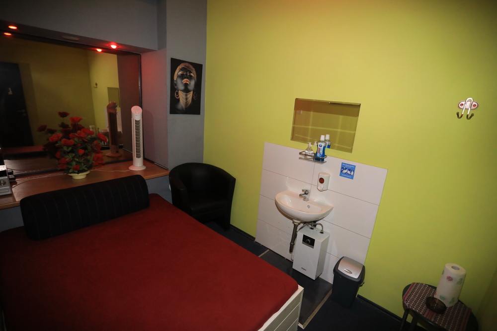 Club Lala - Erotic Massage in Berlin, Germany