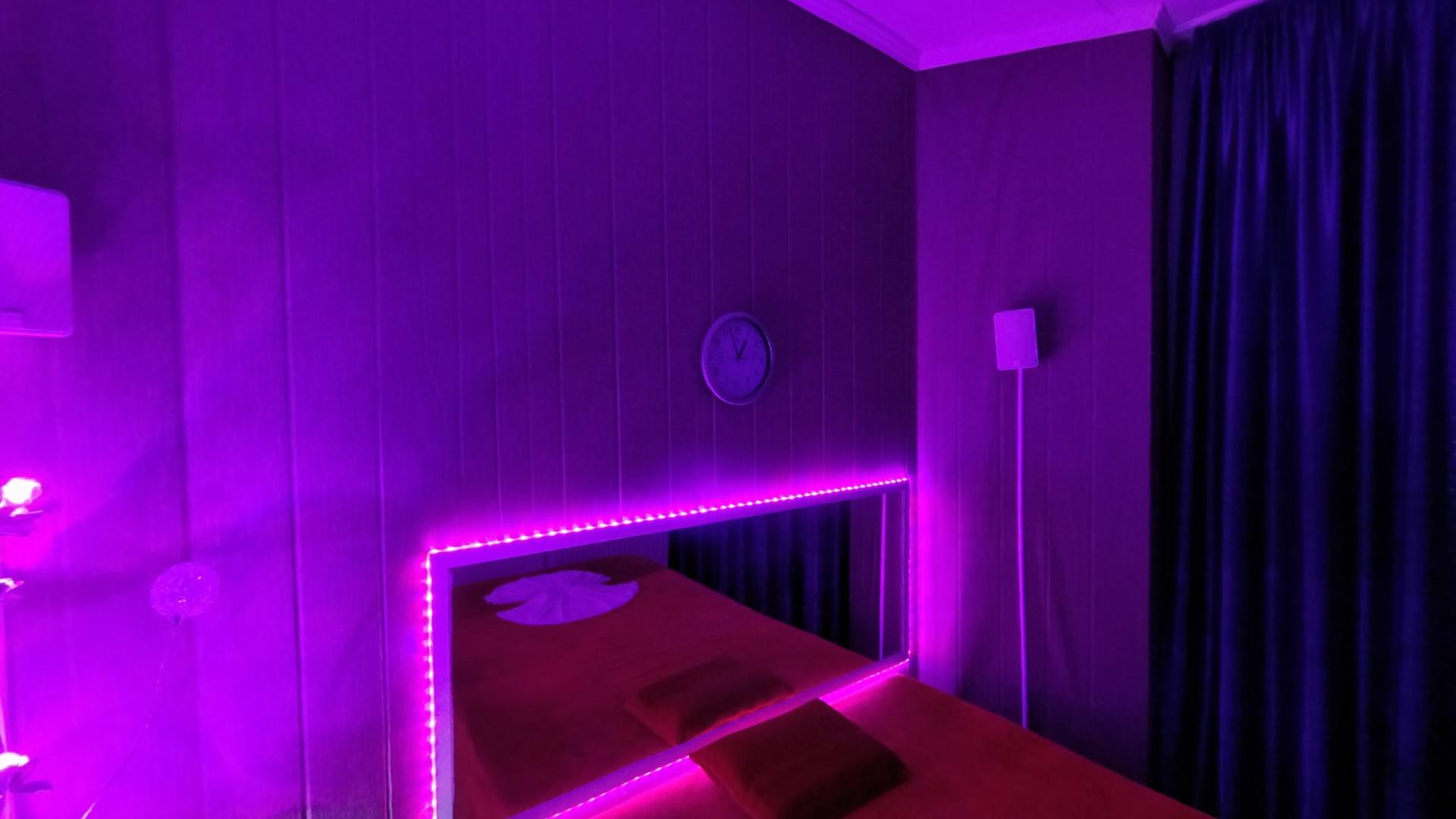 Erotische Massagen Berlin - Amore - Erotic Massage in Berlin, Germany