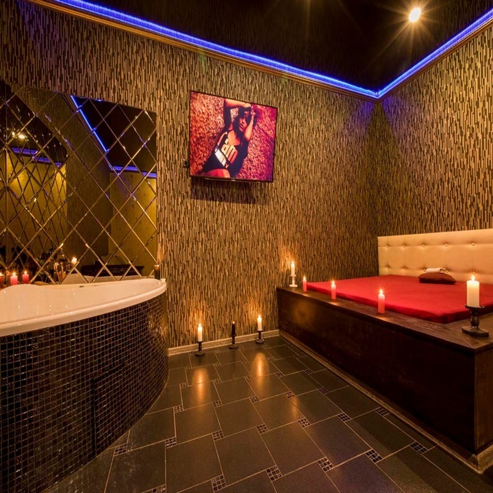 Frisör Berlin - Erotic Massage in Berlin, Germany