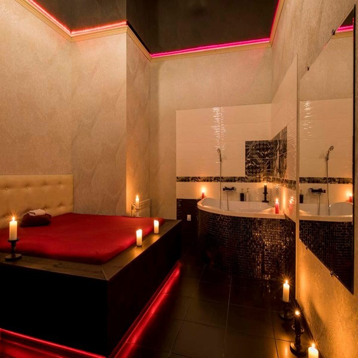 Frisör Berlin - Erotic Massage in Berlin, Germany