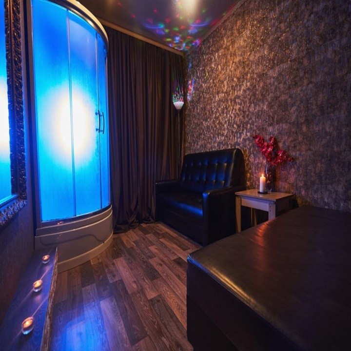 Frisör Berlin - Erotic Massage in Berlin, Germany