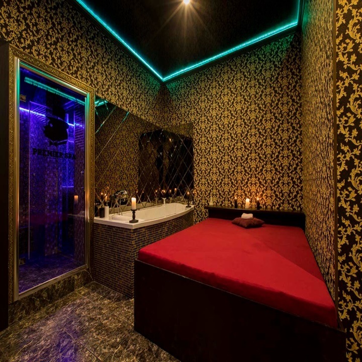 Frisör Berlin - Erotic Massage in Berlin, Germany
