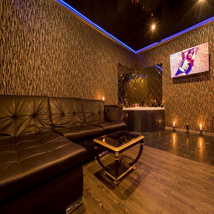 Frisör Berlin - Erotic Massage in Berlin, Germany