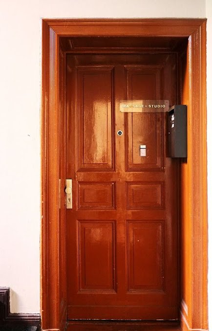 Genuss Massagen Berlin - Erotic Massage in Berlin, Germany