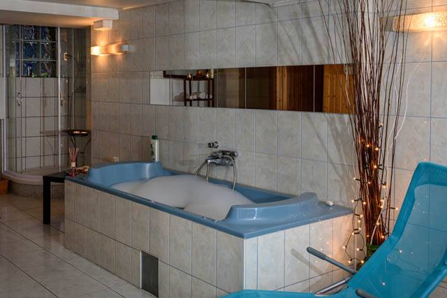 Idylle Tantramassage In Berlin - Erotic Massage in Berlin, Germany