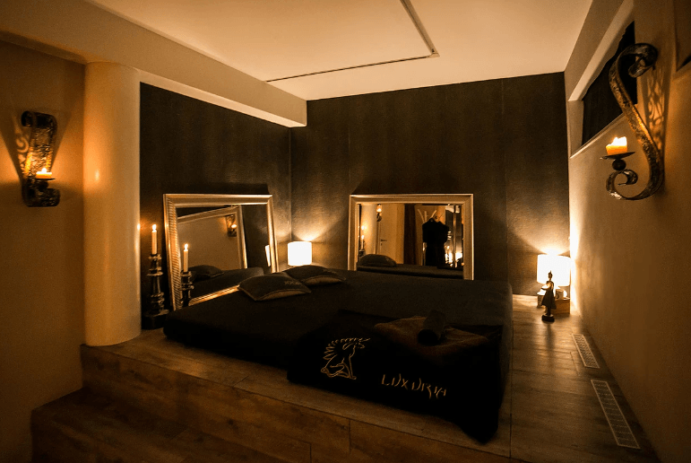 Luxuria Erotic Massages - Erotic Massage in Berlin, Germany