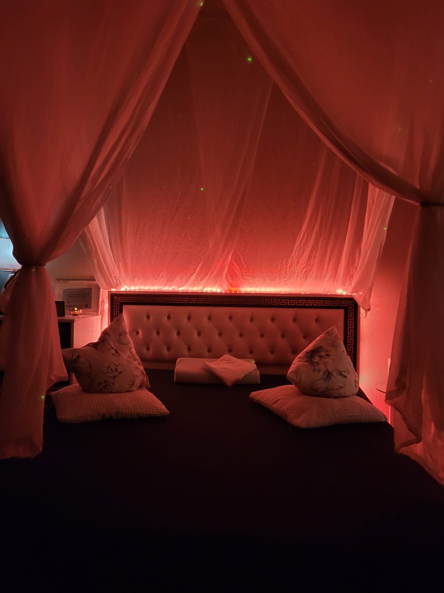 Mabelle Massagen - Erotic Massage in Berlin, Germany