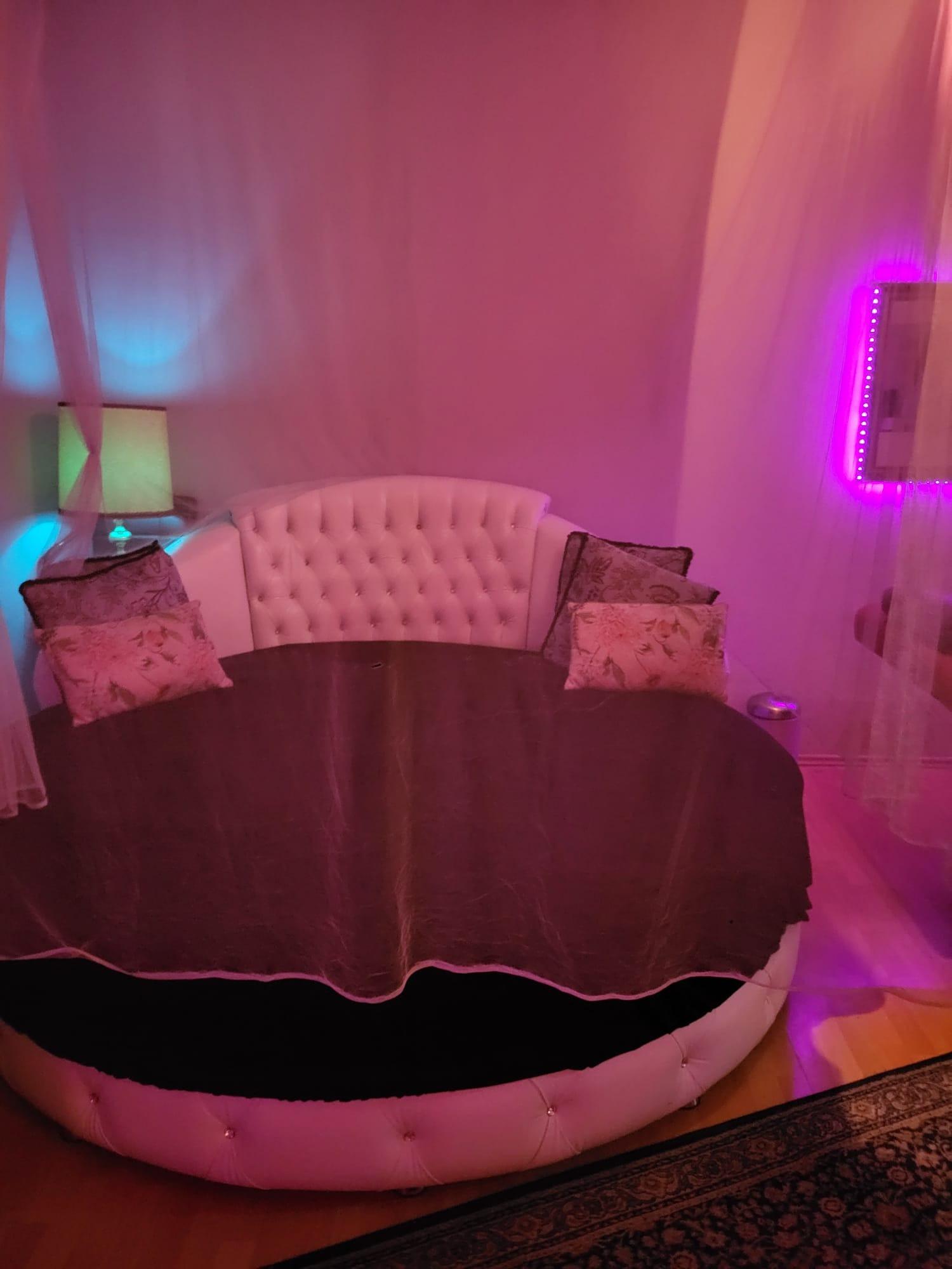Mabelle Massagen - Erotic Massage in Berlin, Germany