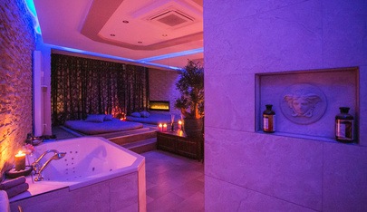 Paris No. 5 - Erotic Massage in Berlin, Germany