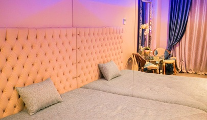 Paris No. 5 - Erotic Massage in Berlin, Germany