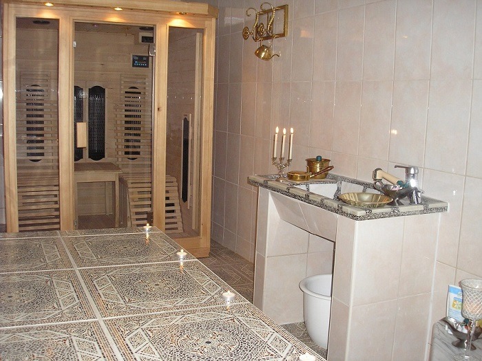 Tantra Wellness Massagen - Erotic Massage in Berlin, Germany