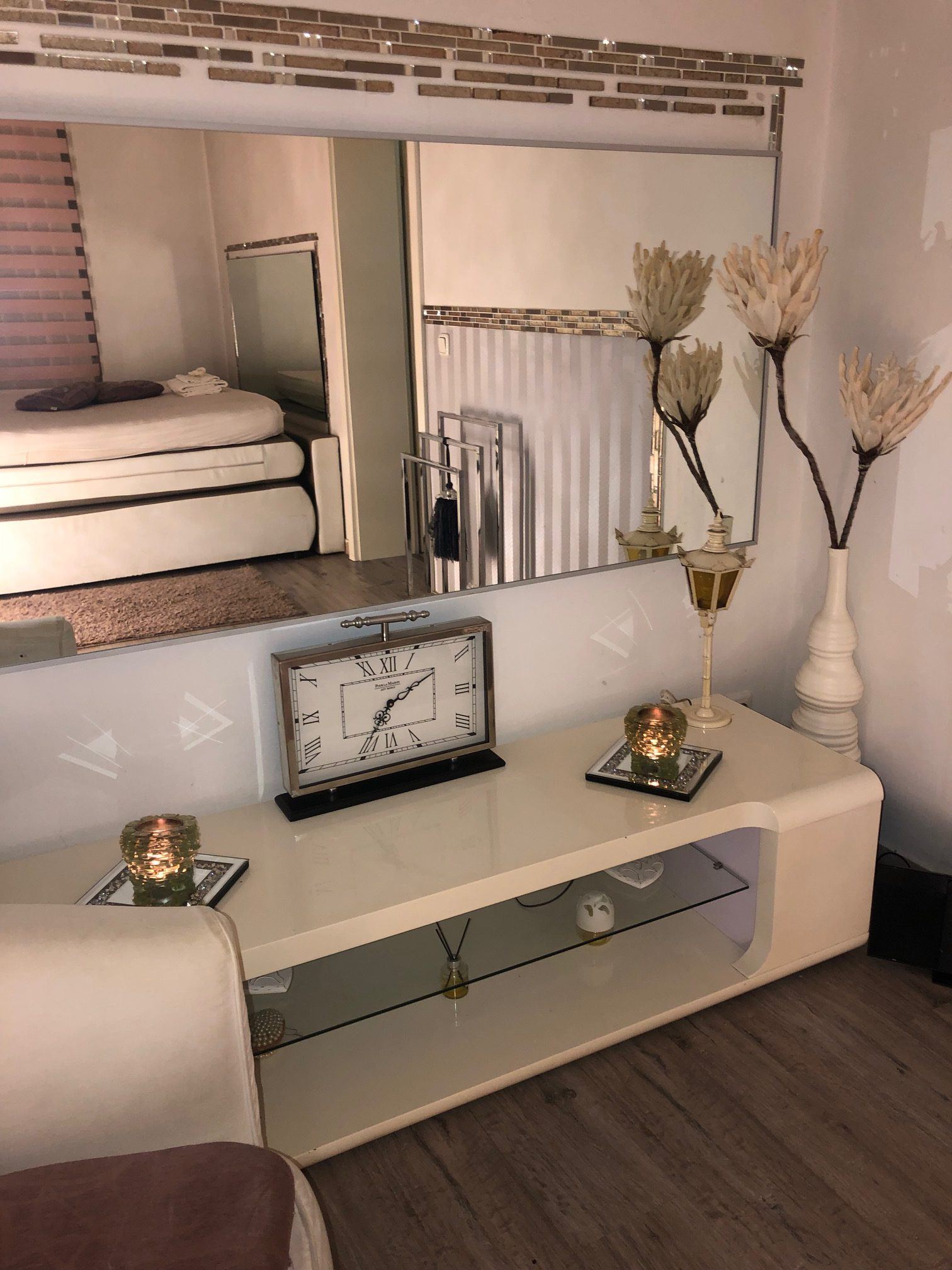 Tantra Wellness Massagen - Erotic Massage in Berlin, Germany