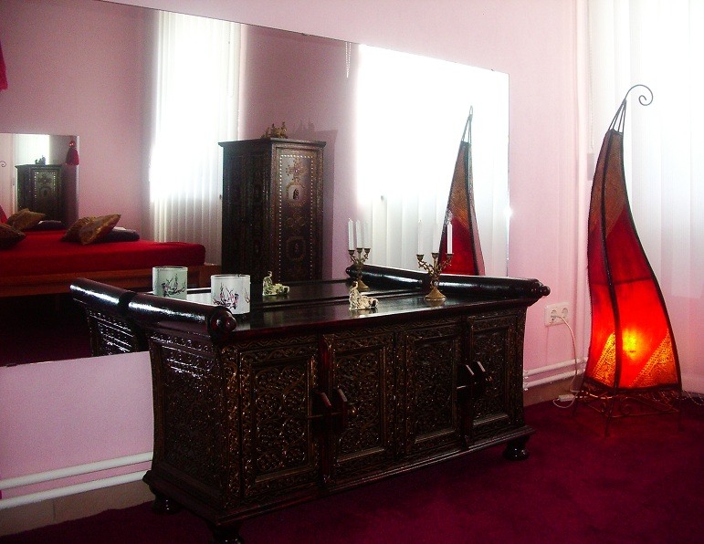 Tantra Wellness Massagen - Erotic Massage in Berlin, Germany