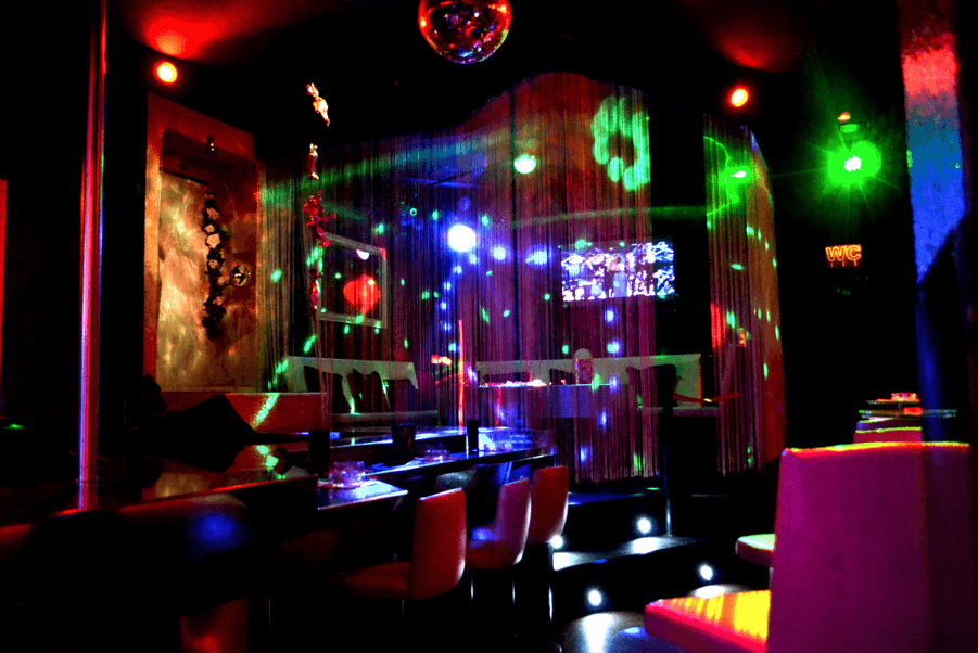 Bonbon Bar Berlin - Nightclub in Berlin, Germany