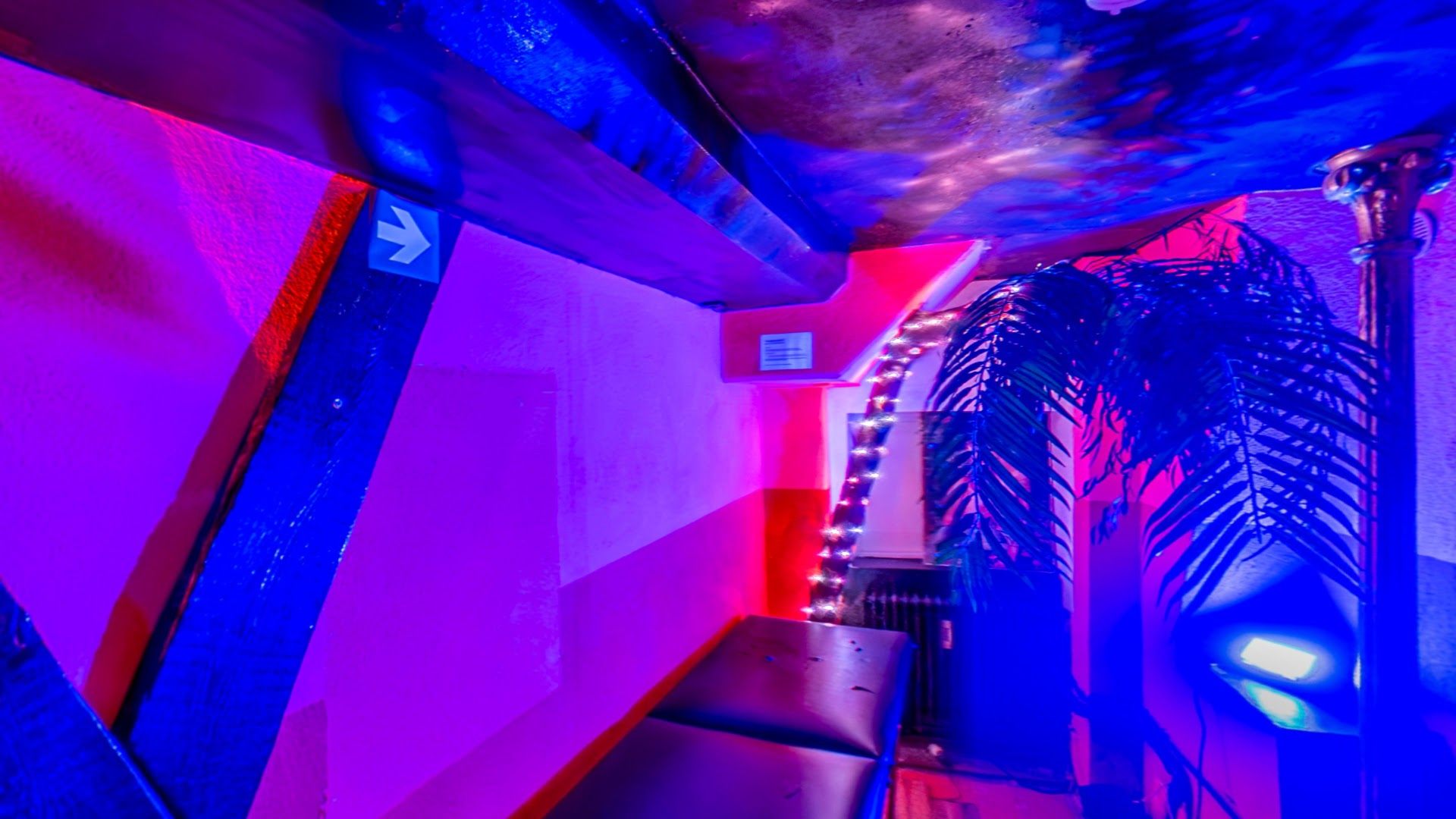 Club 44 - Kino Bar Zimmer - Nightclub in Berlin, Germany