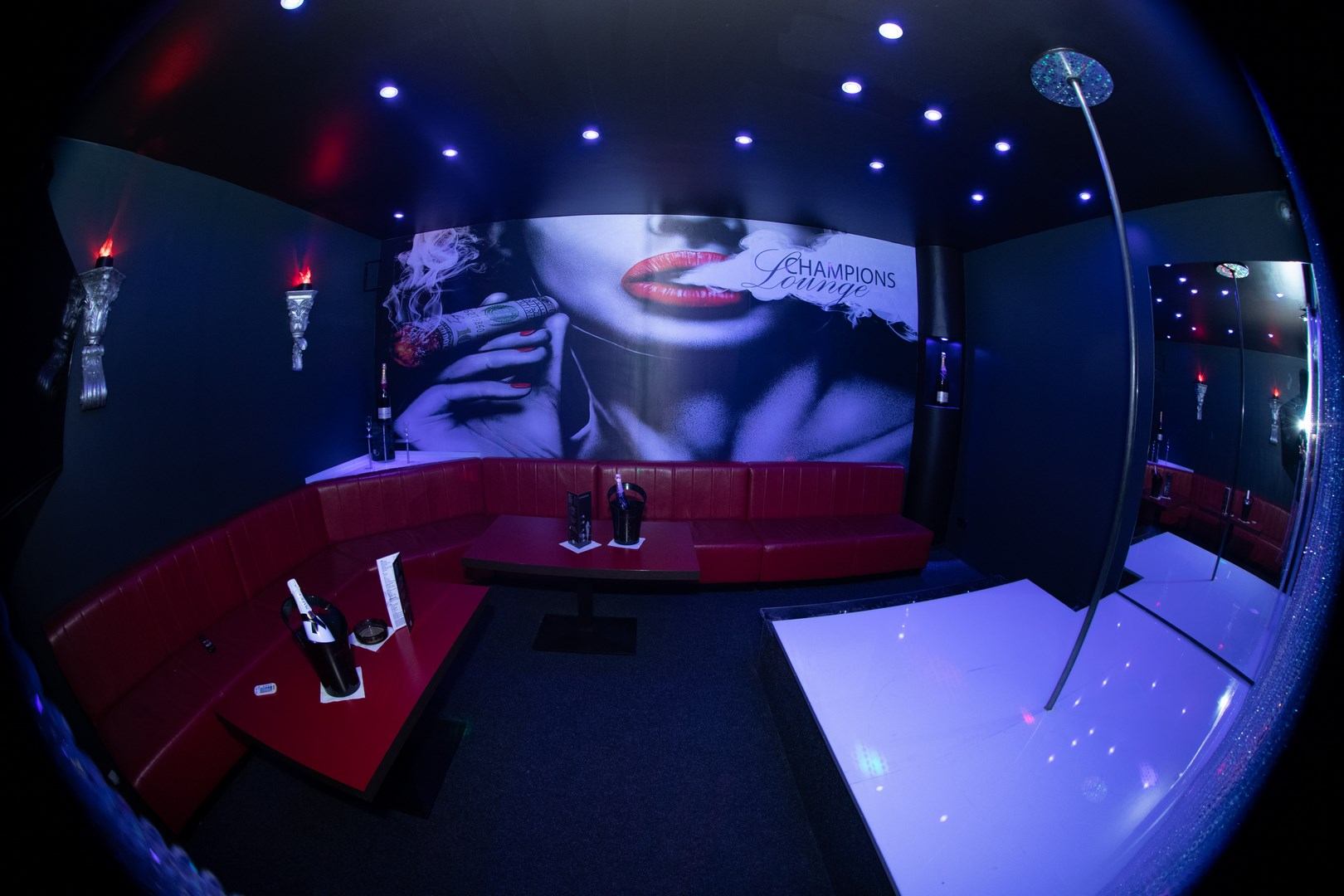 Grace Club Tabledance & Barlounge - Nightclub in Berlin, Germany