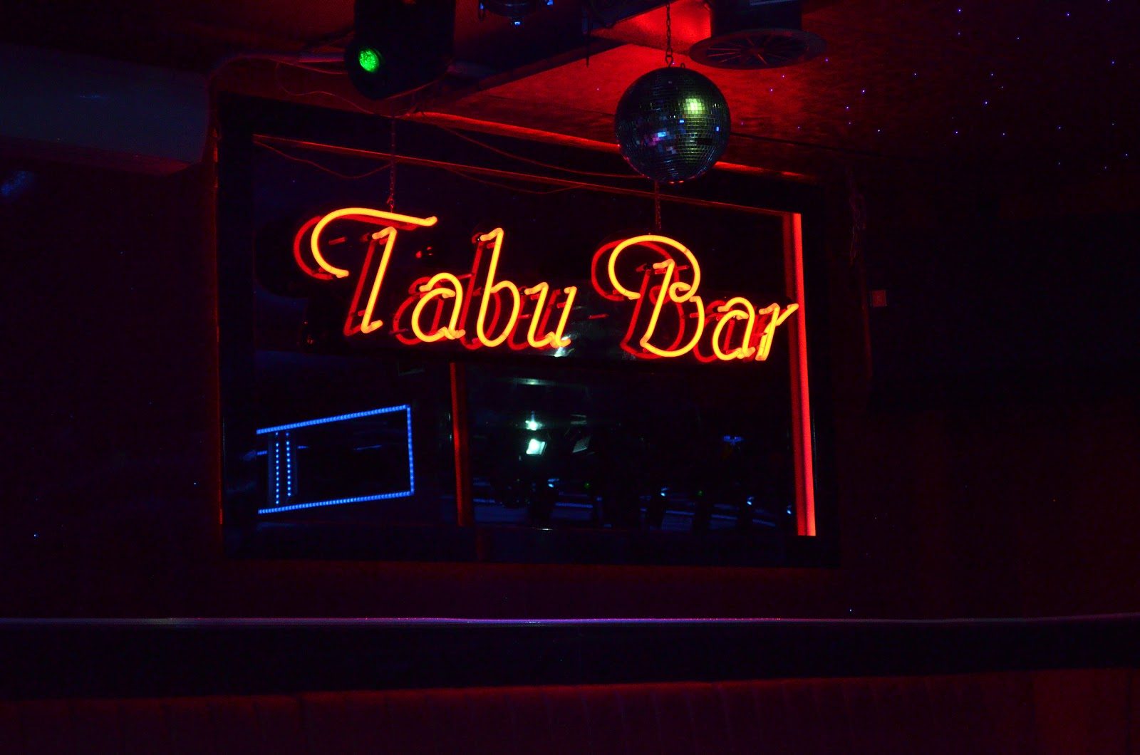 Tabu Bar Tabledance Club - Berlin - Nightclub in Berlin, Germany