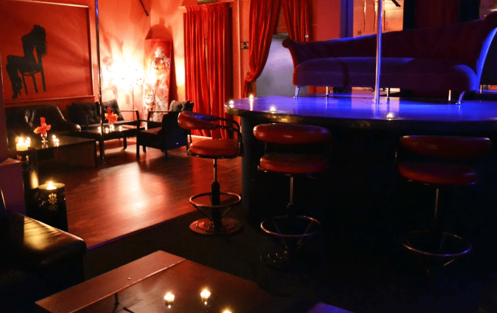 Tutti Frutti Tabledance Club - Nightclub in Berlin, Germany