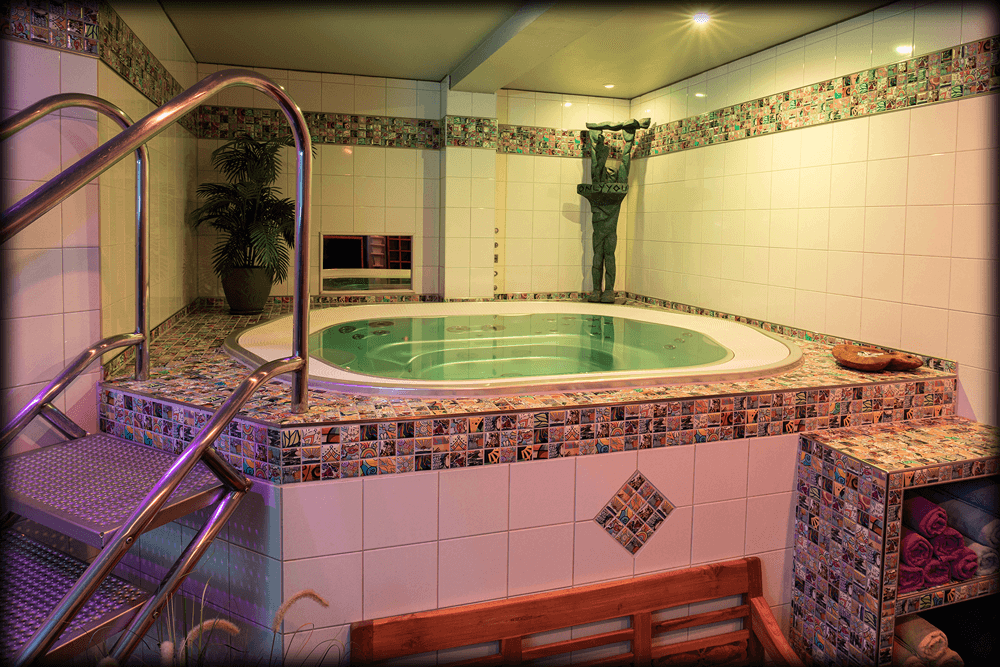 Avarus Berlin - Swingers Club - Swinger Club in Berlin, Germany