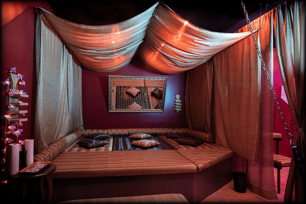 Avarus Berlin - Swingers Club - Swinger Club in Berlin, Germany
