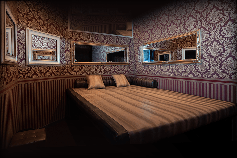Avarus Berlin - Swingers Club - Swinger Club in Berlin, Germany