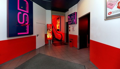 Lsd Erotikmarkt Kurfürstenstr. - Swinger Club in Berlin, Germany