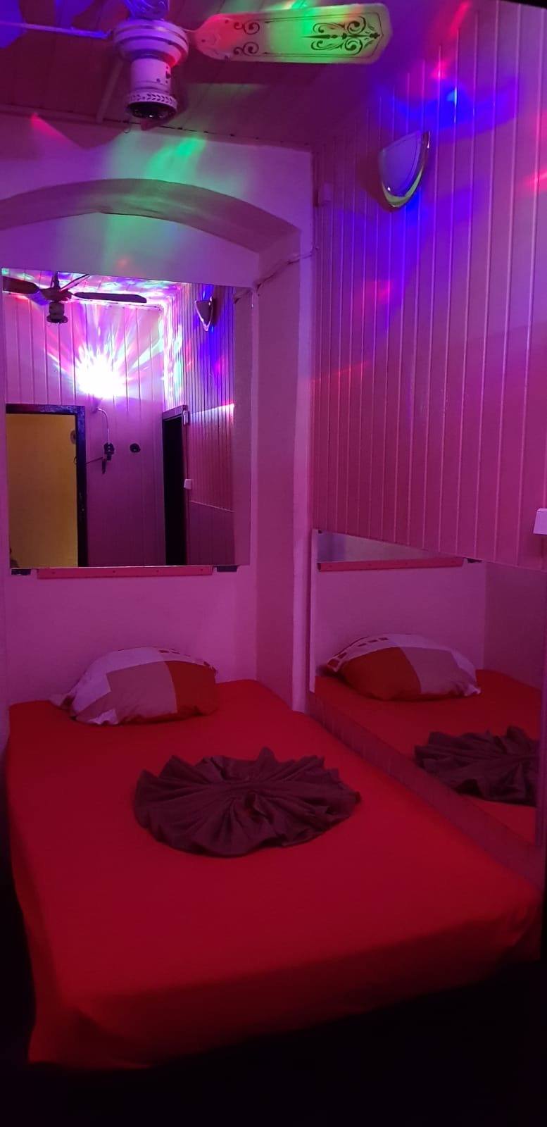 Moni´s Erotik-Shop - Swinger Club in Berlin, Germany
