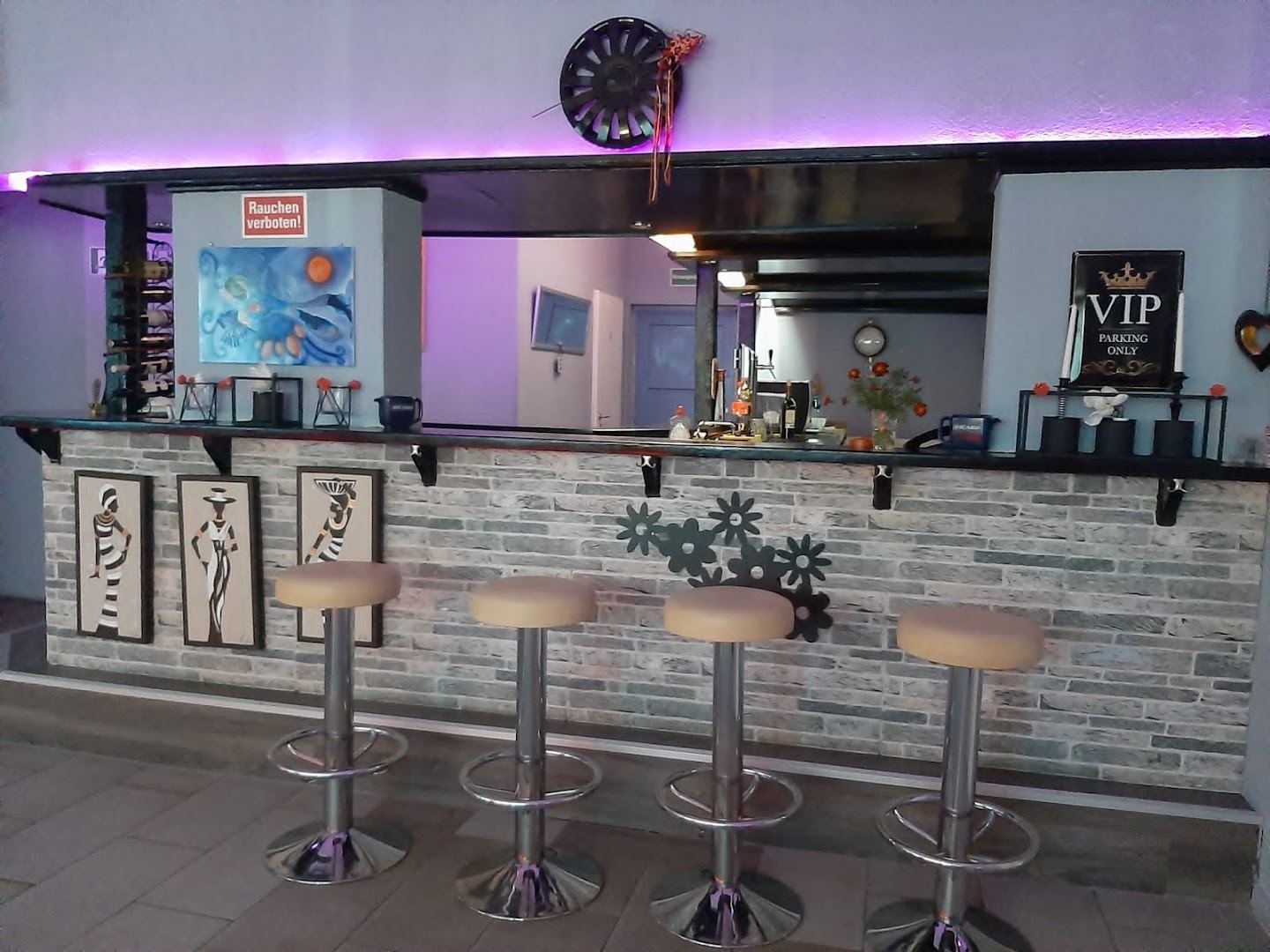 Exzellent Club Bordell-Bar - Brothel in Brandenburg, Germany