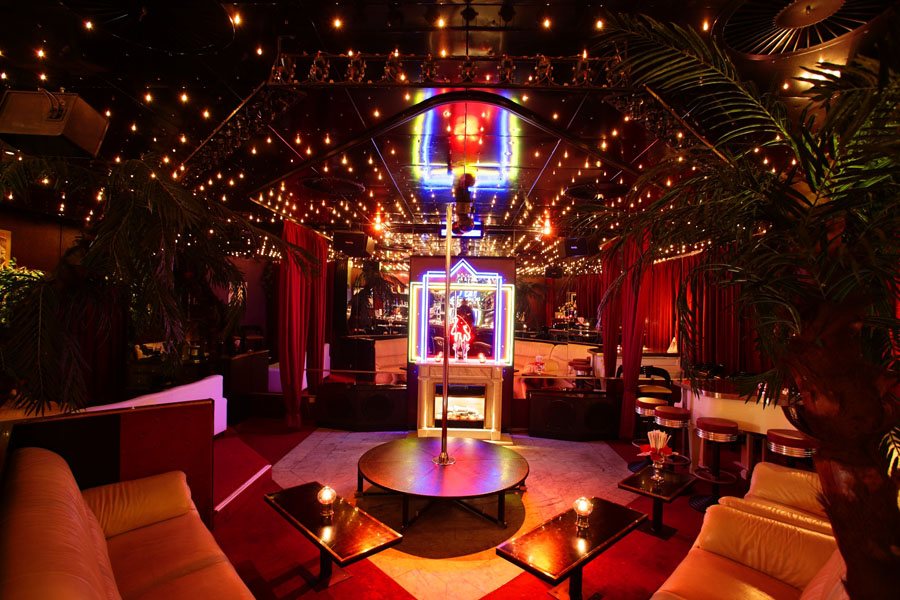 Beverly Bar Bremen - Nightclub in Bremen, Germany
